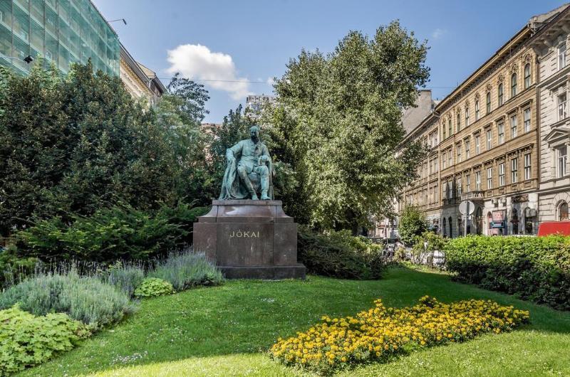 Six 2* Budapest