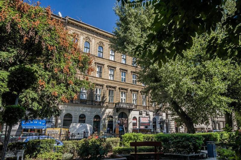 Six Hotel Budapest